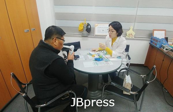 0110건강생활과-보건소 금연클리닉과 함께해요1.jpg