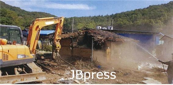 1-13 진안군, 143동 빈집정비사업 추진(빈집정비 사진).jpg