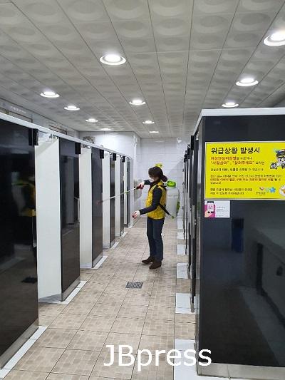 0210 보건지원과-안심하고 사용할 수 있는 공중 이용시설을 만들겠습니다! (1).jpg