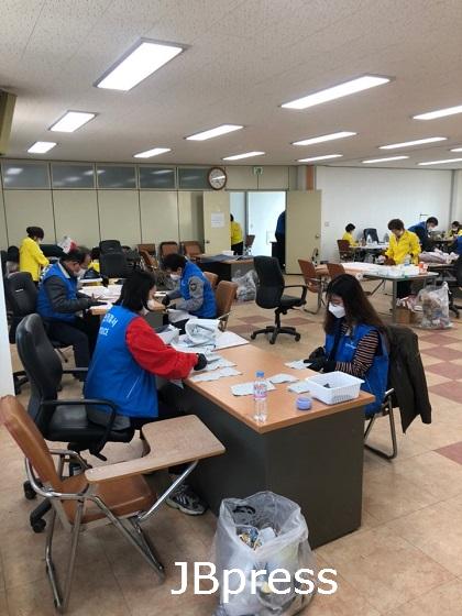 마스크제작 봉사활동 (1)1.jpg