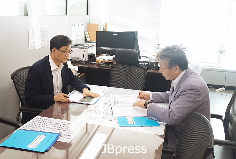 0716유진섭시장_2021년국가예산확보행정력‘집중’-한훈경제예산심의관.png