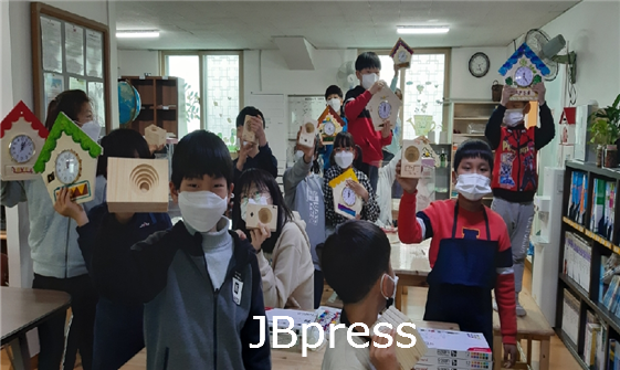 image01.png