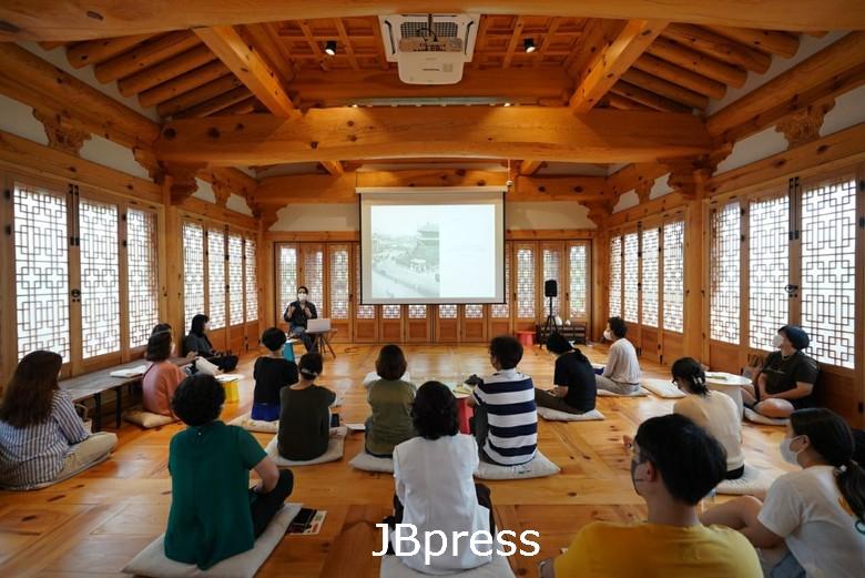 전주 도서관.jpg