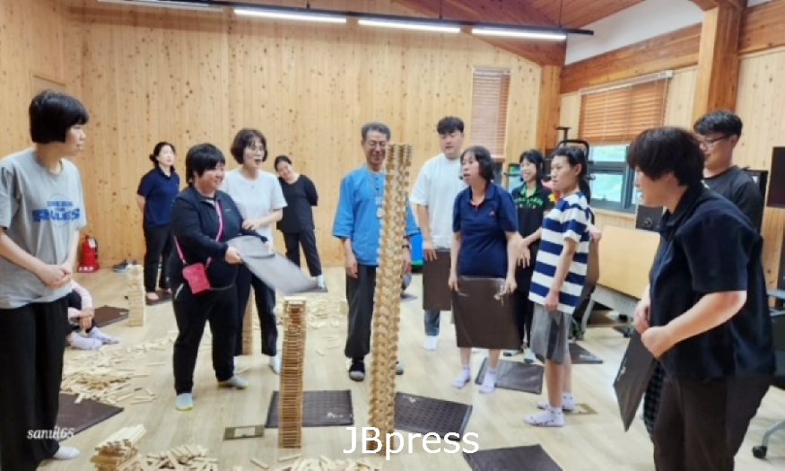 0715 정읍시장애인주간보호센터, 숲에서 함께한 특별한 1박 2일 캠프!.png