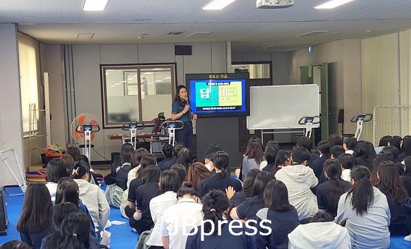 240905 딥페이크 성범죄 예방법 교육(여성청소년과).JPG