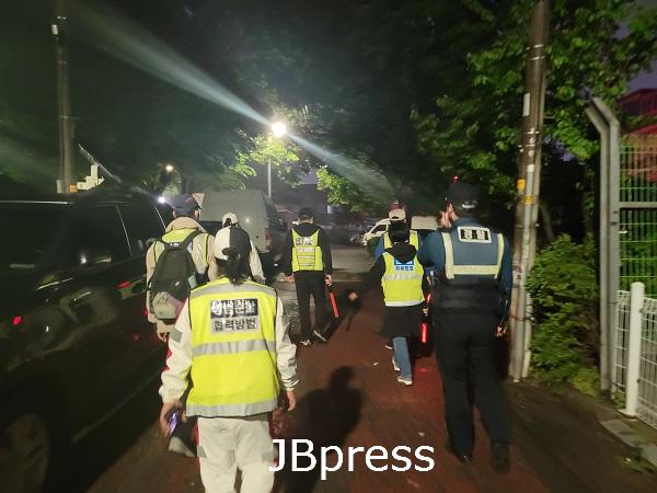 250502 자율방범대와 평온한 연휴를 위한 합동순찰 실시(삼천).jpg