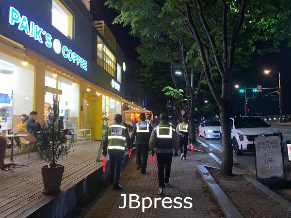 250509가정의달 자율방범대와 합동순찰(서학).JPG