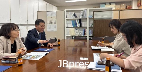 권익현 부안군수, 정부세종청사 방문 국가예산 확보 총력2.jpg