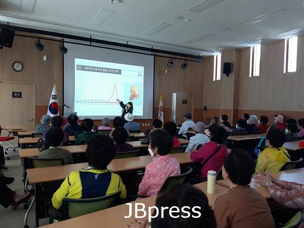 부안 보안면, 노인사회활동지원사업 참여자 소양활동교육 실시.jpg